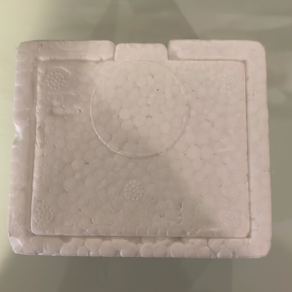 Dept 56 Heritage Village Santa & Mrs. Claus - Picture 12 of 12